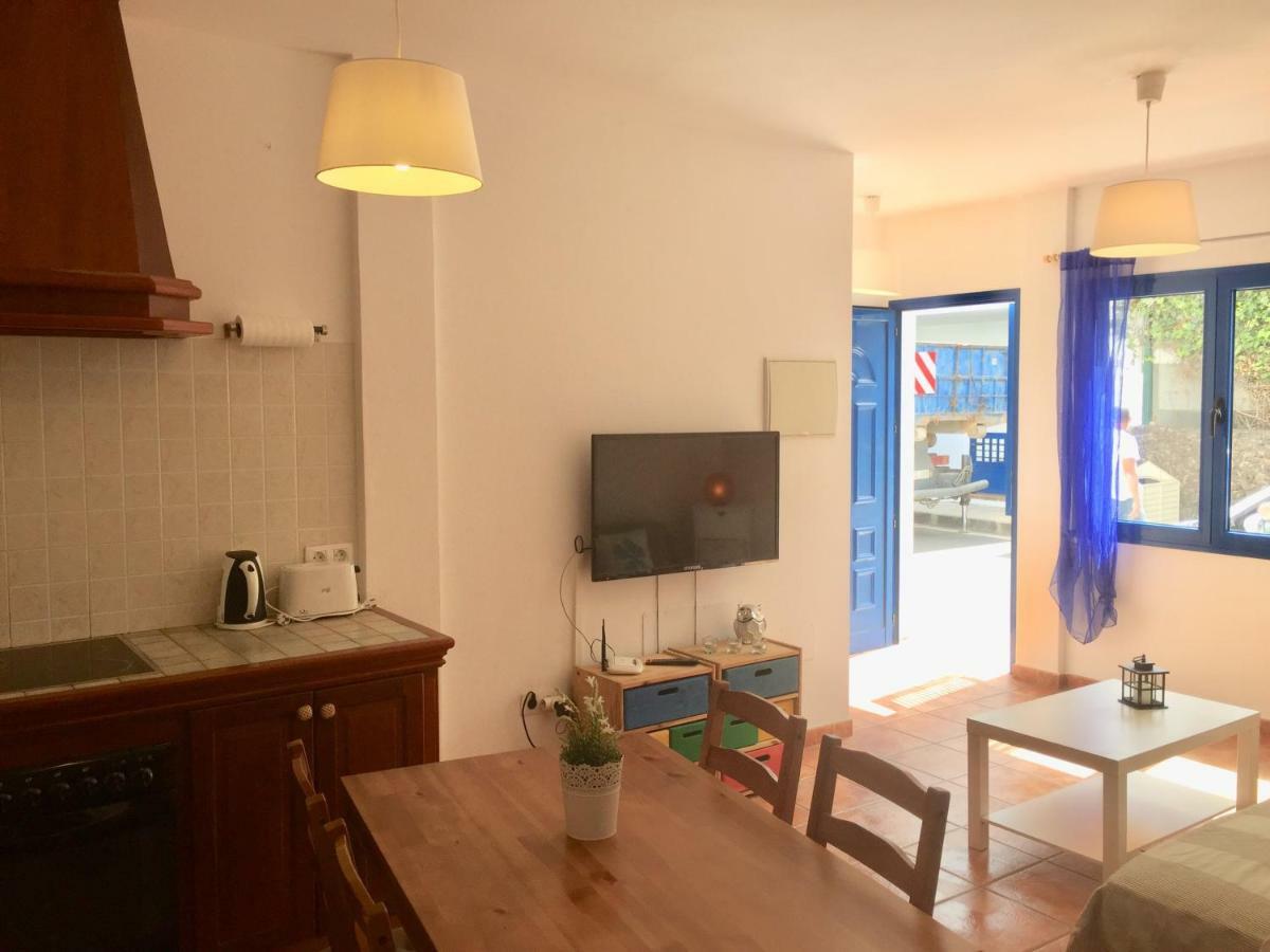 Fcg24A Apartment Famara Bagian luar foto